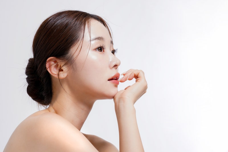 입술확대와 인중축소를 동시에! 골든뷰 하이브리드 내외측 인중축소수술